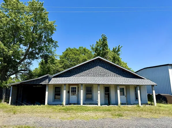 906 4th St, Mena, AR 71953