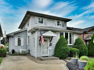 2544 Spruce St, River Grove, IL 60171