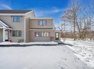 61 Dove Ct UNIT 61, Windsor Locks, CT 06096