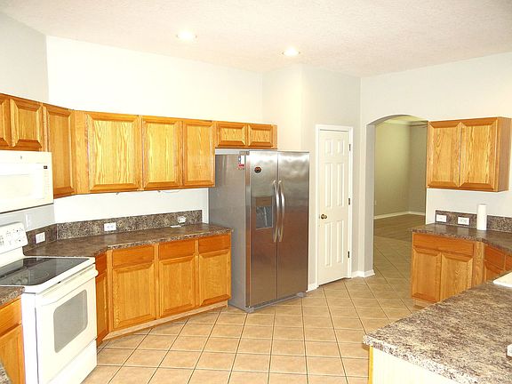 5th image of 11112 Wildcat Dr