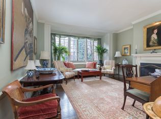 64 Chestnut St, Boston, MA 02108