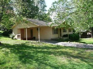 232 Stekoa Falls Rd, Clayton, GA 30525