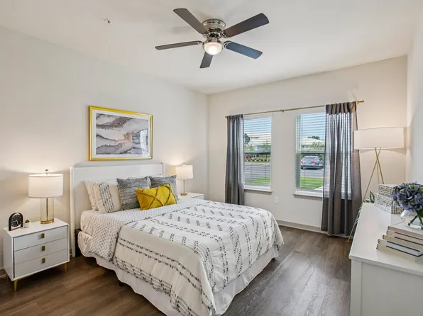 The Carlton at Lake Dexter