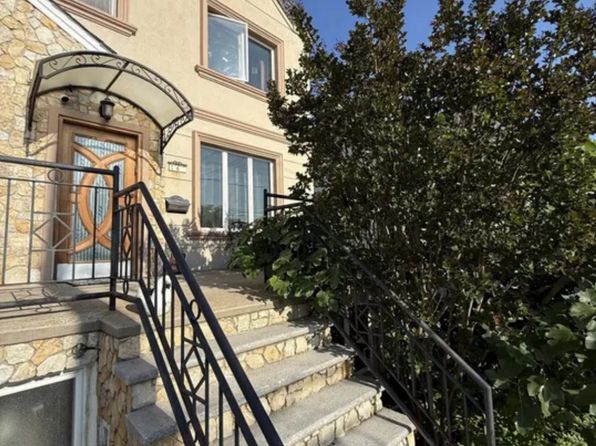 162 Mackenzie St
