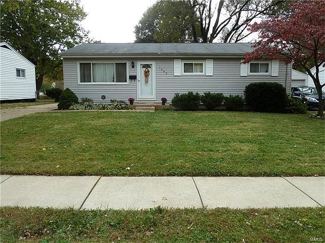 1st image of 1080 Penhurst Dr