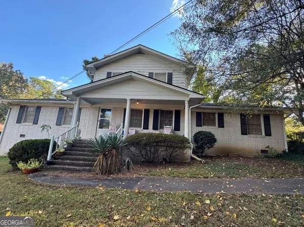 4191 Central Dr, Stone Mountain, GA 30083