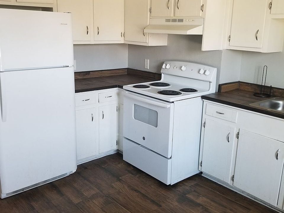 2nd image of 1224 W Mayes St #11856049