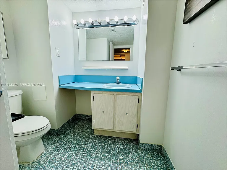 18011 Biscayne Blvd #1003 — Photo 17