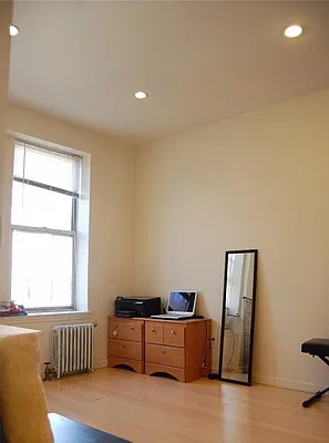 Rented by Level Group | media 3