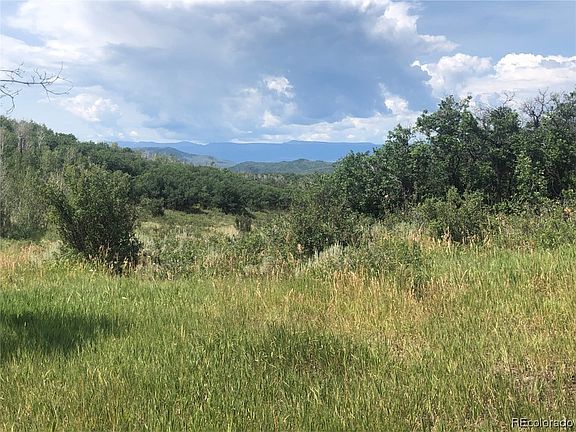 3rd image of 27160 Sundance Trail