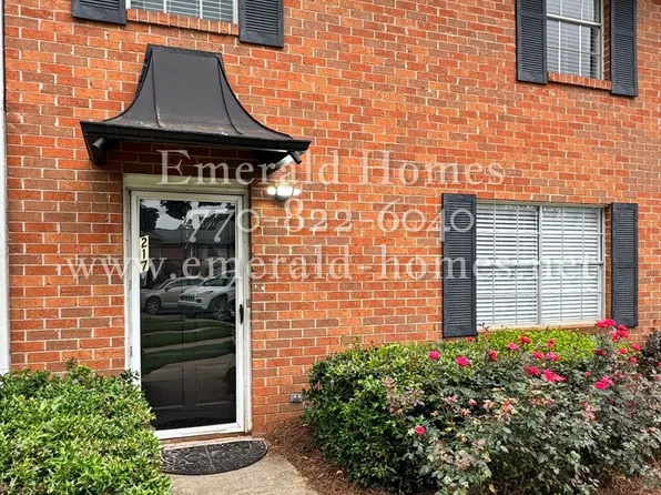 217 Northdale Pl, Lawrenceville, GA 30046
