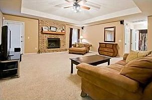 4th image of 1205 Bobwhite Ln