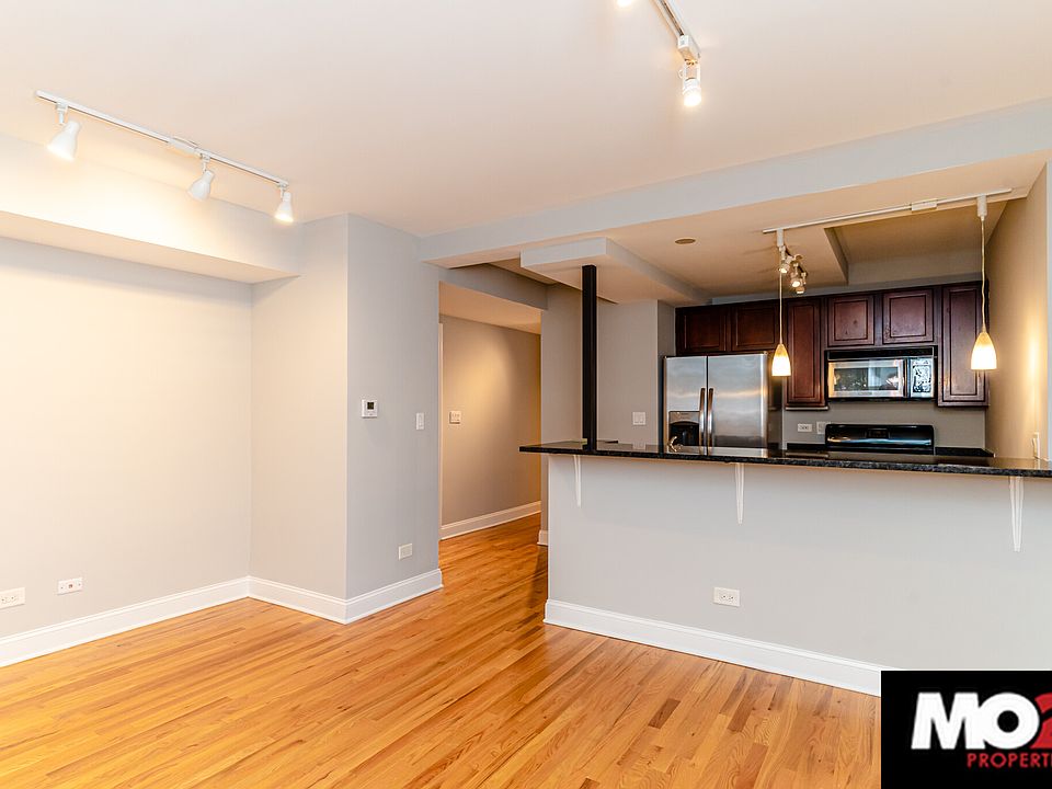 1st image of 3736 N Clifton Ave #G