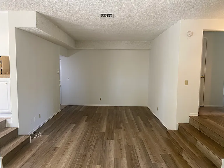 11425 Rochester Ave #2 — Photo 11