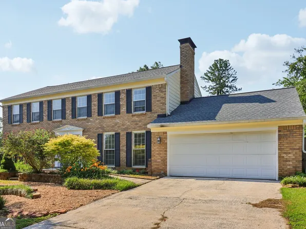 3734 Fox Hills Dr SE, Marietta, GA 30067