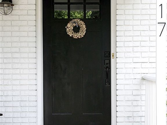 2nd image of 17 Friar Tuck Way