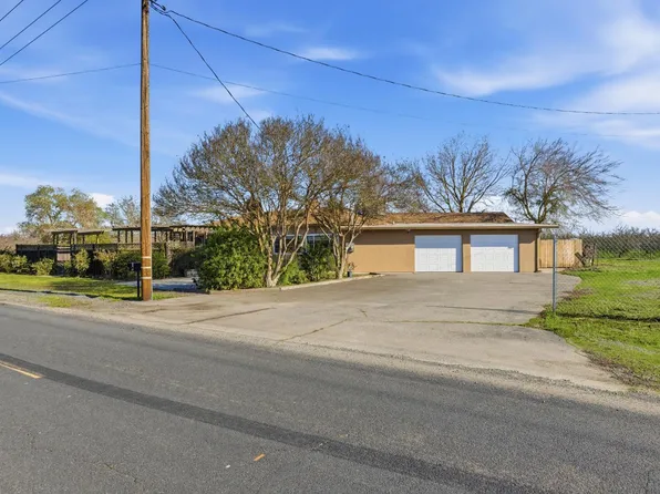 4224 Griffin Rd, Hughson, CA 95326