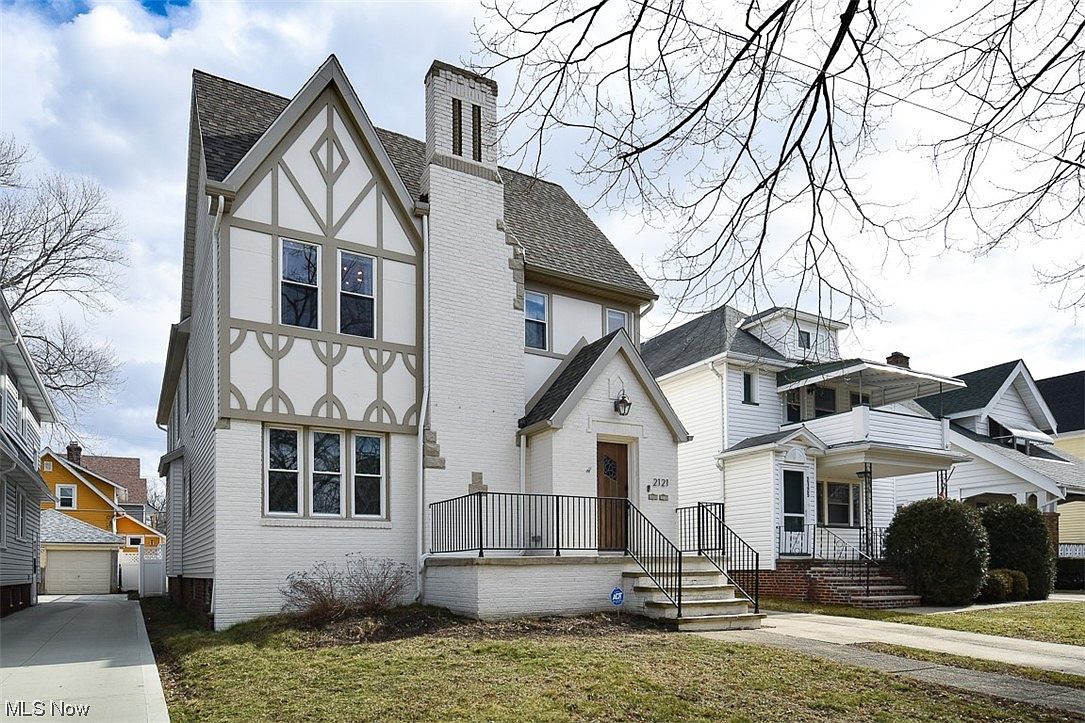 2121 Mars Ave, Lakewood, OH 44107 Zillow