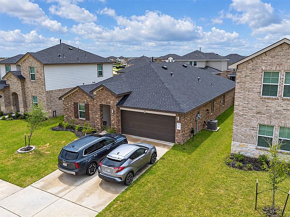 3rd image of 7902 Wrangler Shack Ln