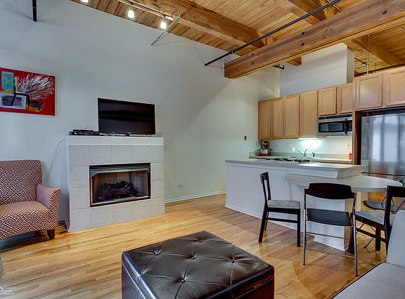 4th image of 625 W Jackson Blvd APT 410