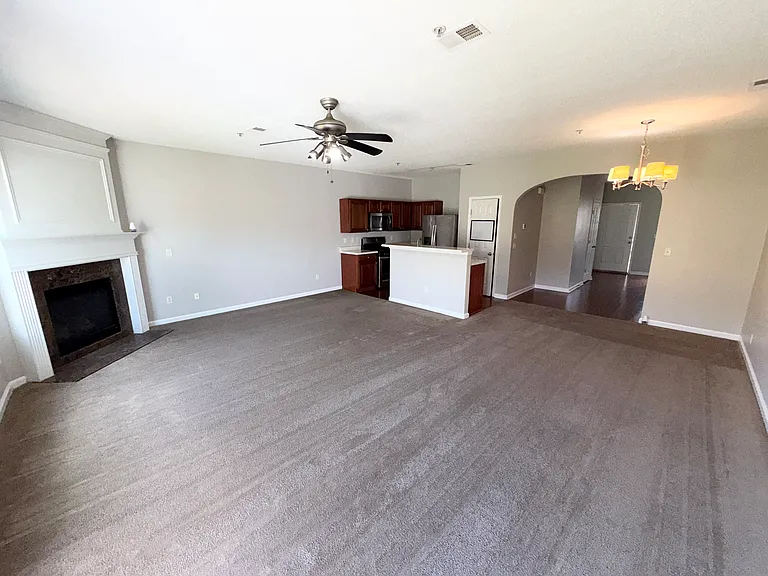 246 Azalea Cir — Photo 42
