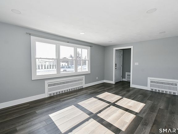 5th image of 129 Valley View Drive