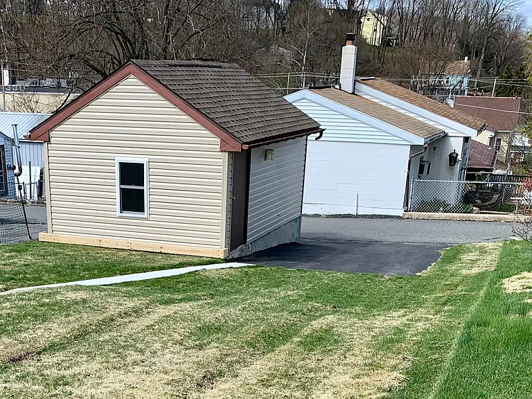 Single car garage and off street parking