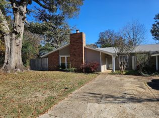 7 Crestwood Ct, Millbrook, AL 36054