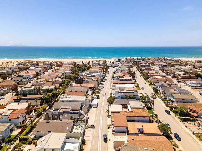 4850 Amalfi Way — Photo 47