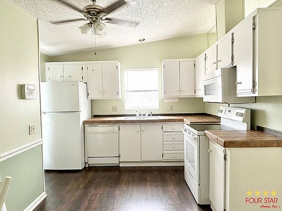2nd image of 37 El Presidente Blvd