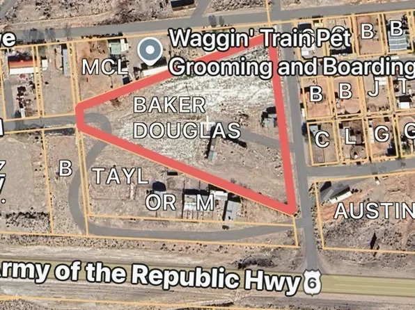 165 Mann Ln, Tonopah, NV 89049