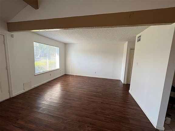 4th image of 10327 Huntington Place Dr #327