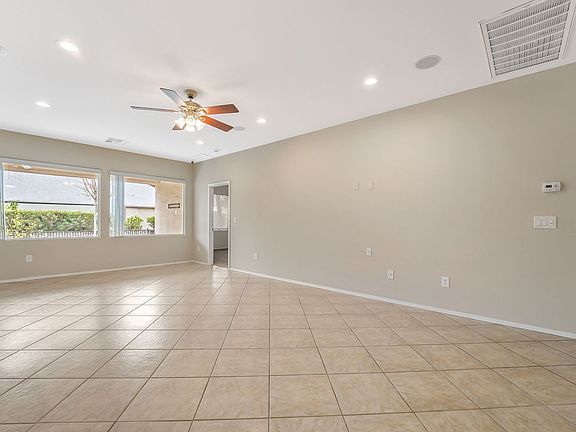 5th image of 2560 Crater Rock St