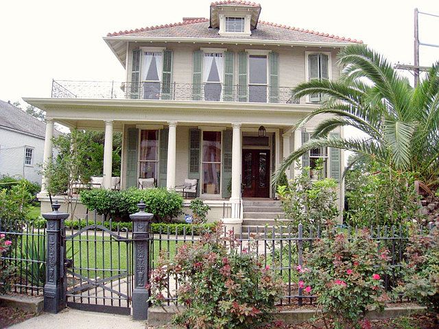 2nd image of 2726 Esplanade Ave
