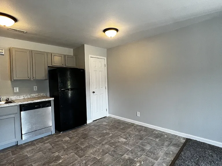 2 bed, 1.0 bath, 980 sqft, $925 — Photo 5