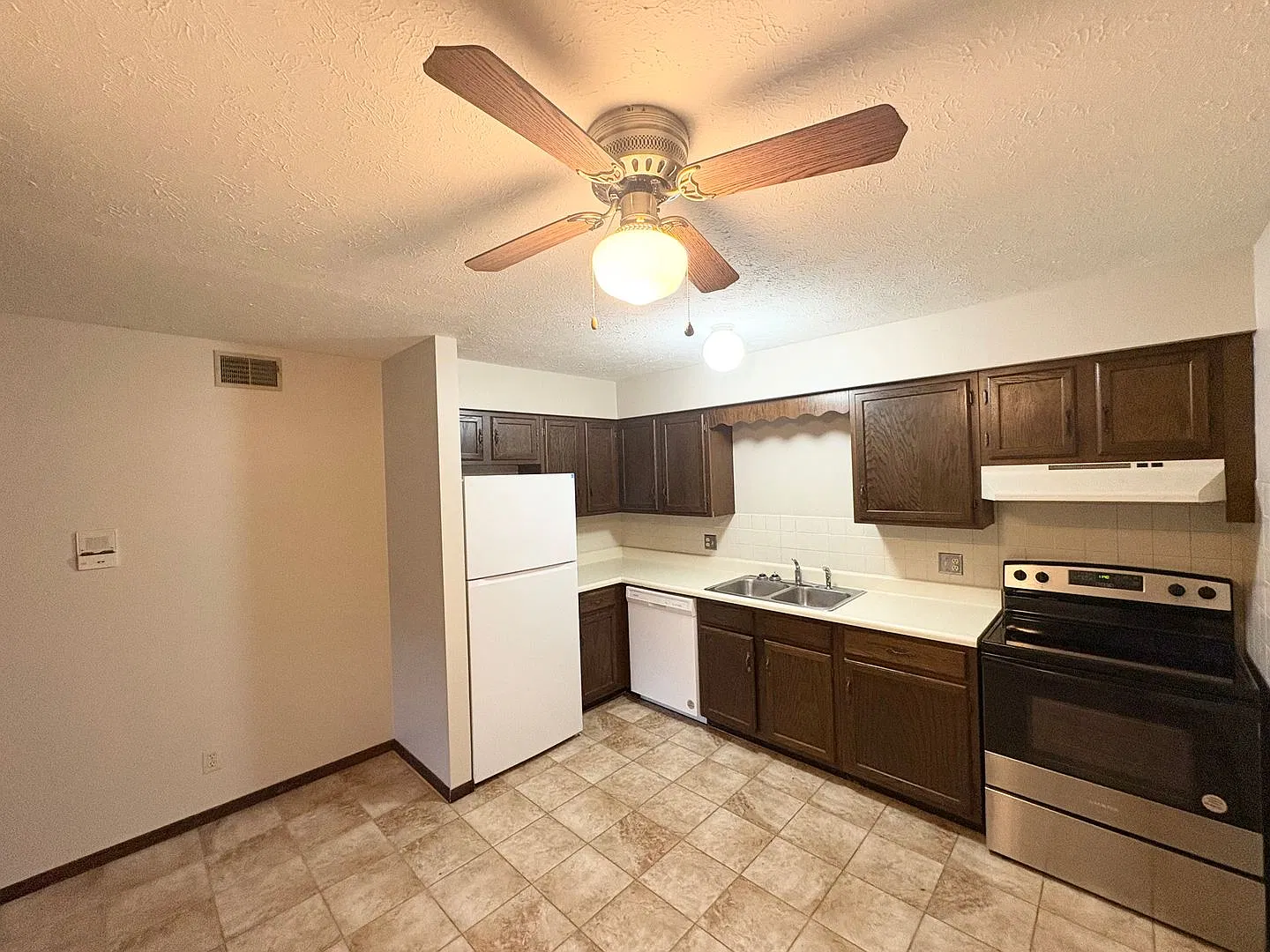 6 Willedrob — Photo 2