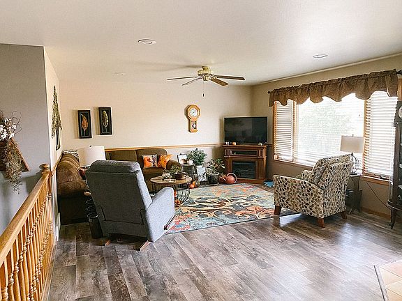 Main level living room
