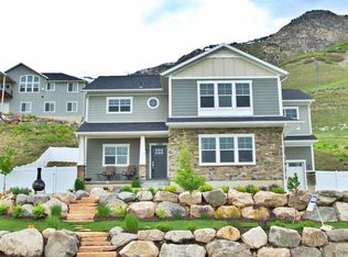 1390 E 3200 N, North Ogden, UT 84414