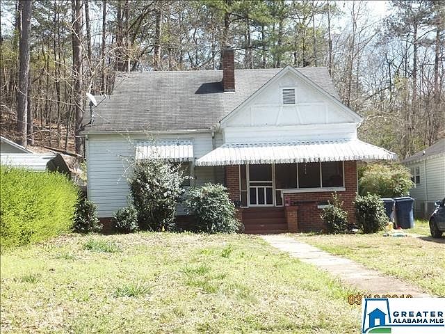 2nd image of 2007 Woodland Ave