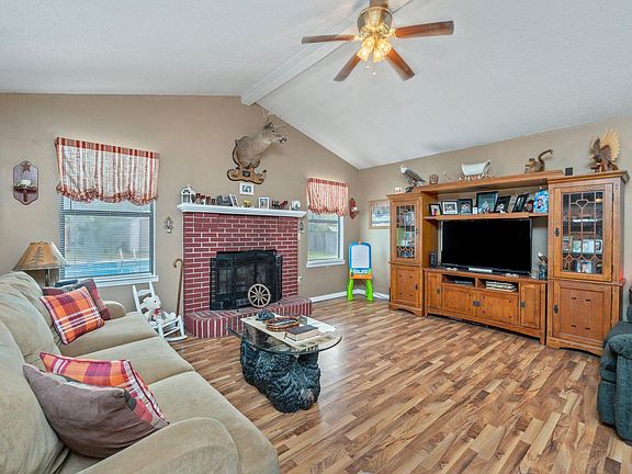 5th image of 128 Villacrest Dr