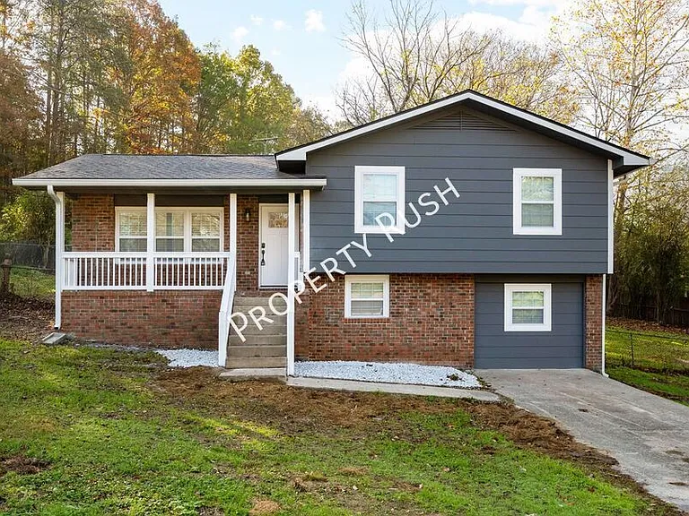 600 Corbley Rd — Photo 1