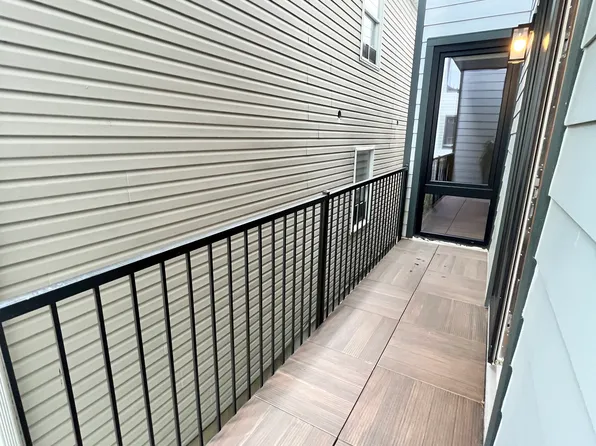 547 Martin Luther King Drive image 10 of 10