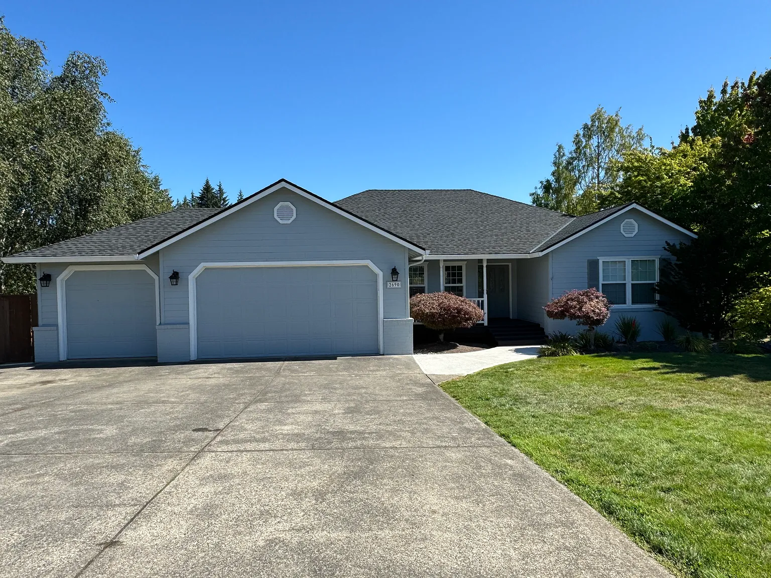5 bed, 3500 sqft, $4,300 — Photo 2