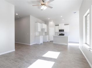 3041 Grapevine St, Edmond, OK 73034