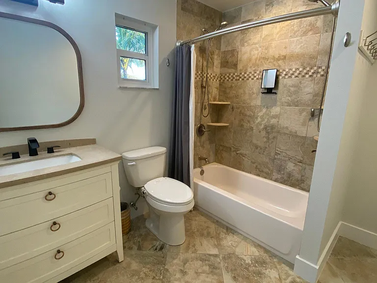 340 S Orlando Ave — Photo 14