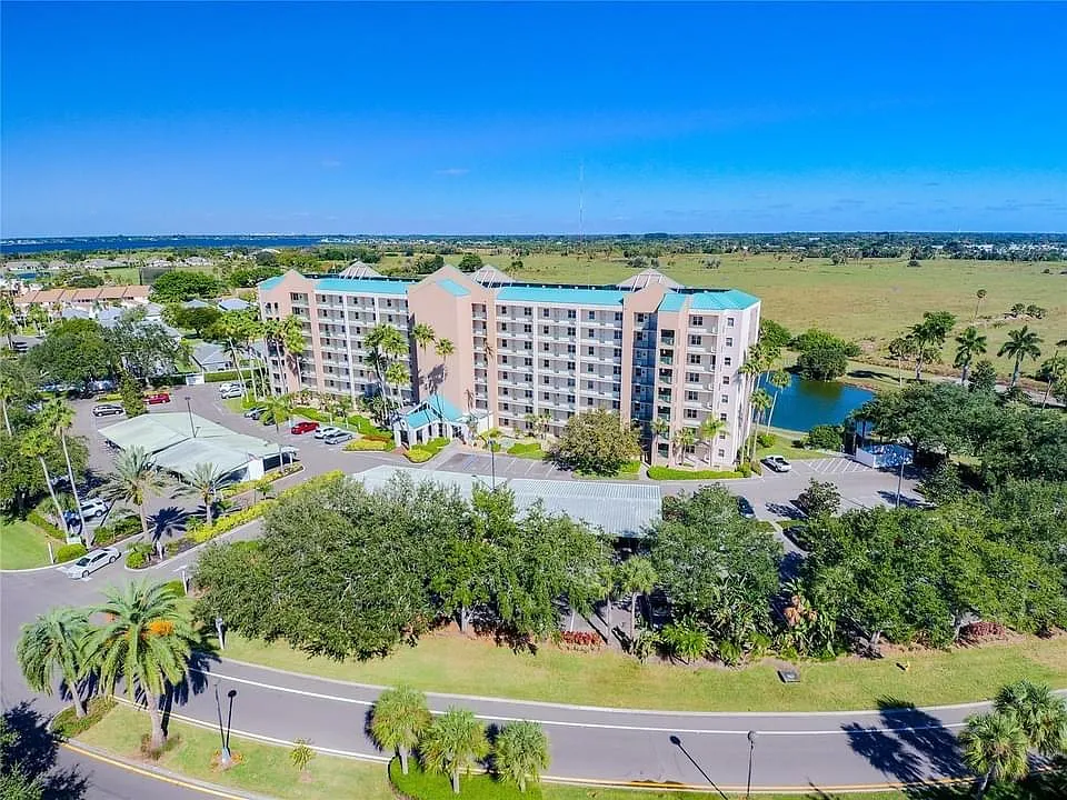 2320 Terra Ceia Bay Blvd #504