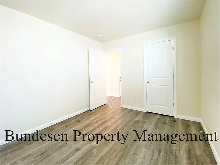 747 Fresno Ave — Photo 12