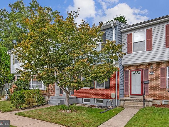 3rd image of 1561 Harford Square Dr