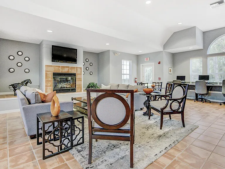 The Club at Sugar Mill Apartments — Photo 34