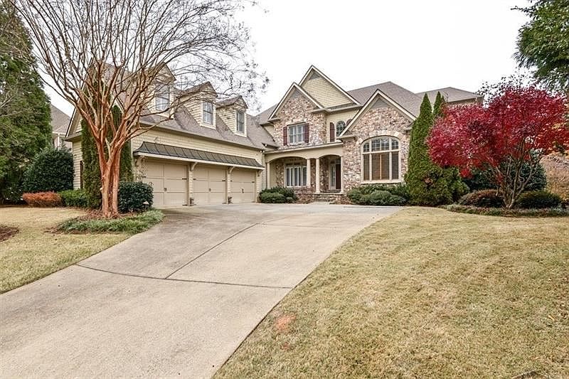 1st image of 3555 Langley Oaks Ct SE